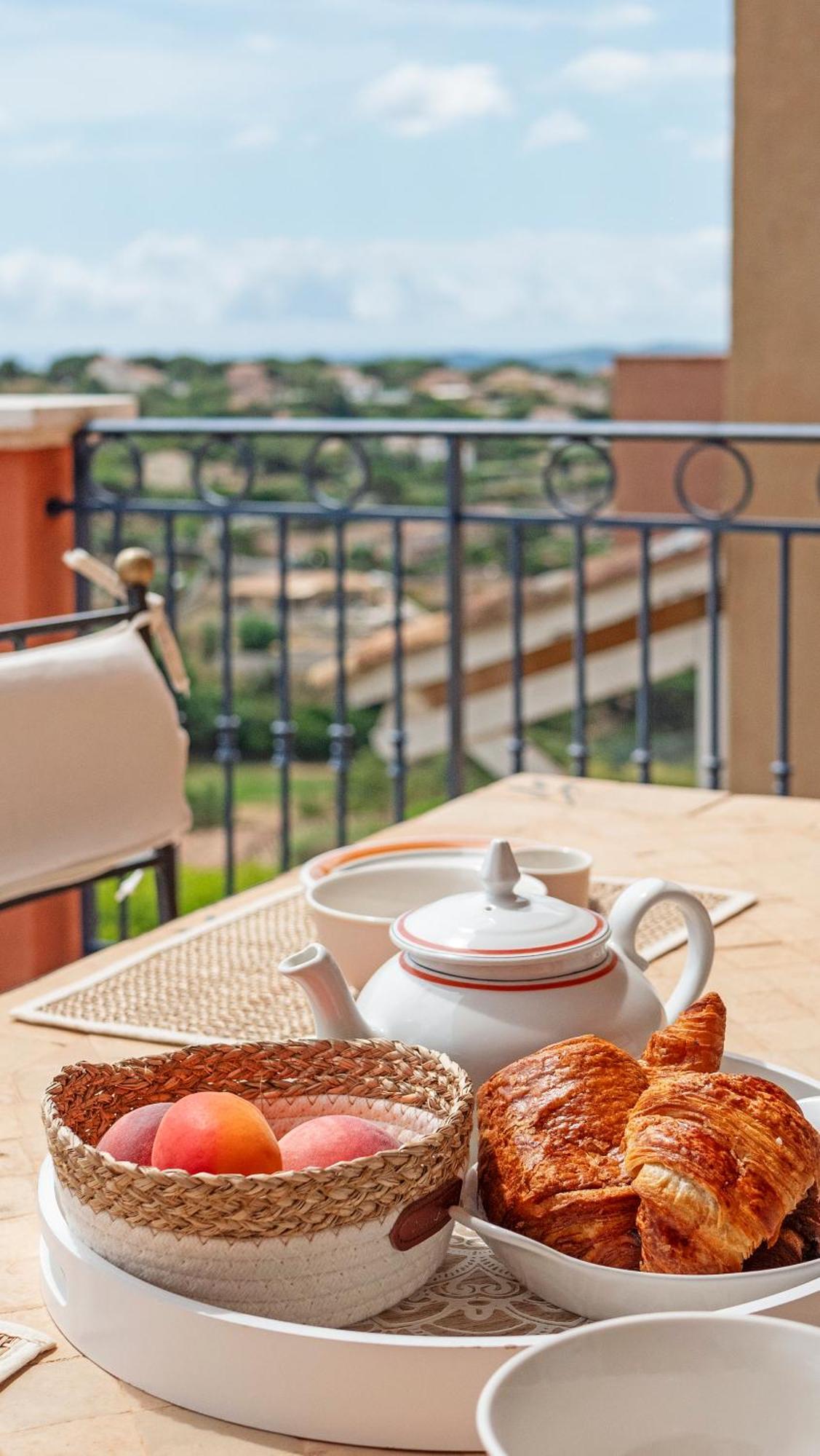 Les Cigales, Superbe Vue - Golfe De Sainte-Maxime Apartment Luaran gambar