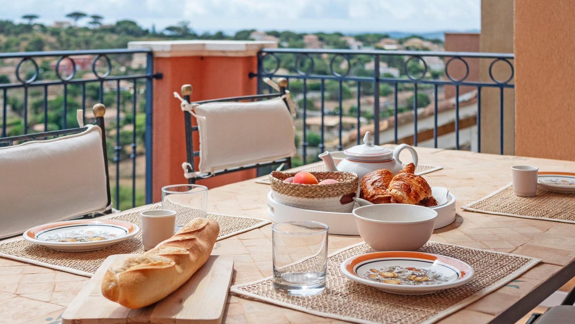 Les Cigales, Superbe Vue - Golfe De Sainte-Maxime Apartment Luaran gambar