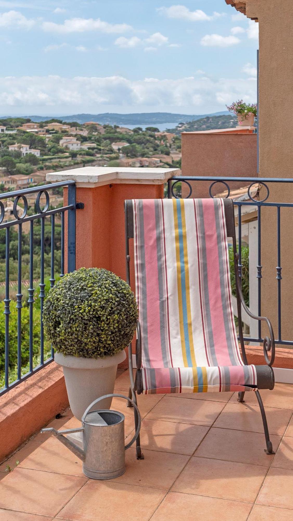 Les Cigales, Superbe Vue - Golfe De Sainte-Maxime Apartment Luaran gambar